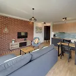 Invest Szklarska 800 C9 Apartman *