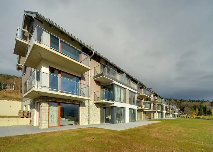 Invest Szklarska 800 C9